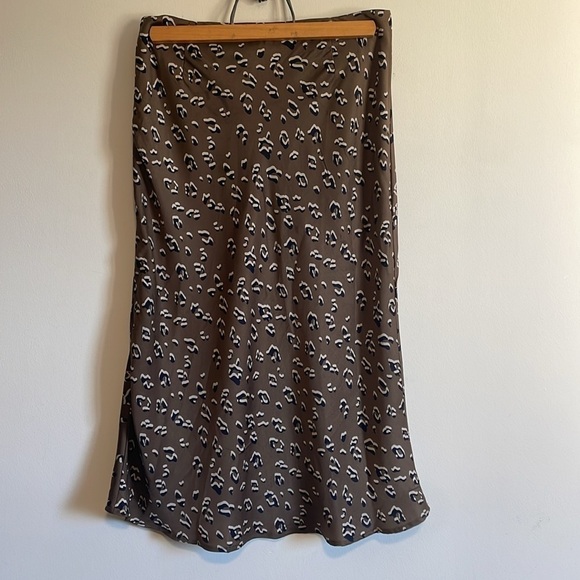 Contemporary Leopard Print Midi Skirt Hayden Med Brown Animal Contemporary - Picture 9 of 15